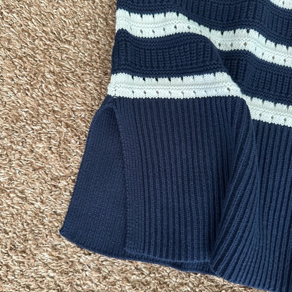 NWT Gap striped sweater size Large - Picture 3 of 3